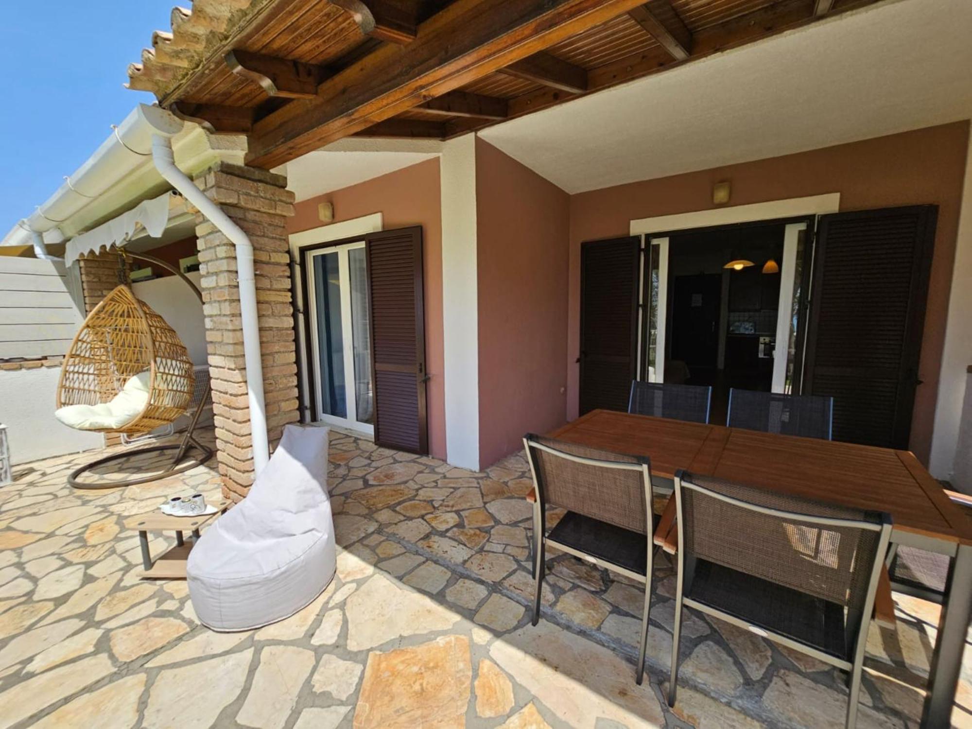 Glyfada Beachfront Apartment A3G ภายนอก รูปภาพ